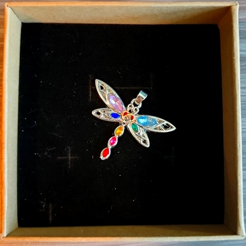 Dragonfly pendant